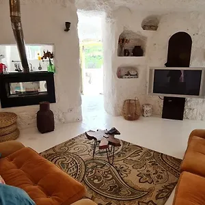  Chalet Andenes Cave